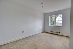 Bedroom- click for photo gallery